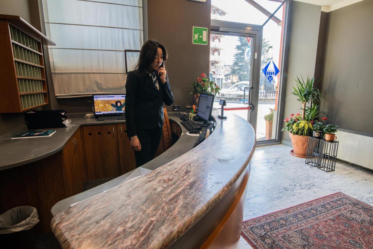 Hotel Vittoria 손드리오 외부 사진